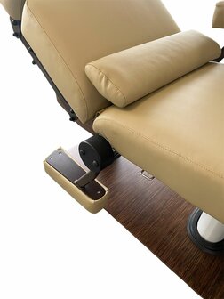 Swan SPA Stoel &quot;EMMA&quot; behandelstoel 4 motorig - Taupe - Verwarming - Geheugen