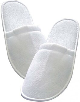 Badstof slippers pak 24 stuks. One size fits all.