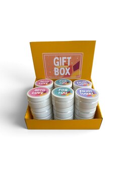 Gift Box Bath &amp; Scrub Salt 18 x 125 gram.