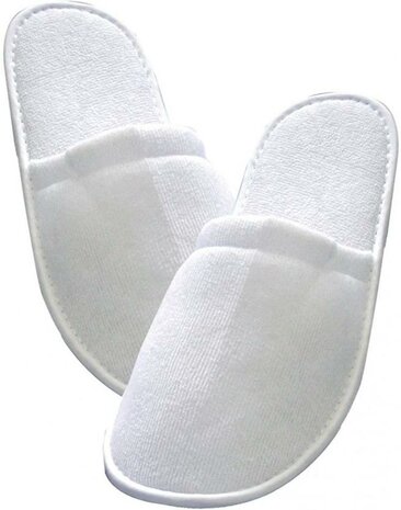 Badstof slippers pak 24 stuks. One size fits all.